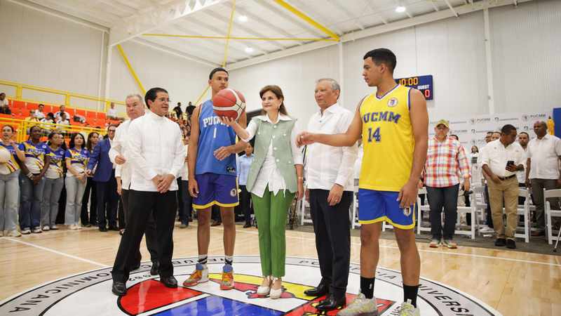 paquel peña, pucmm, banreservas