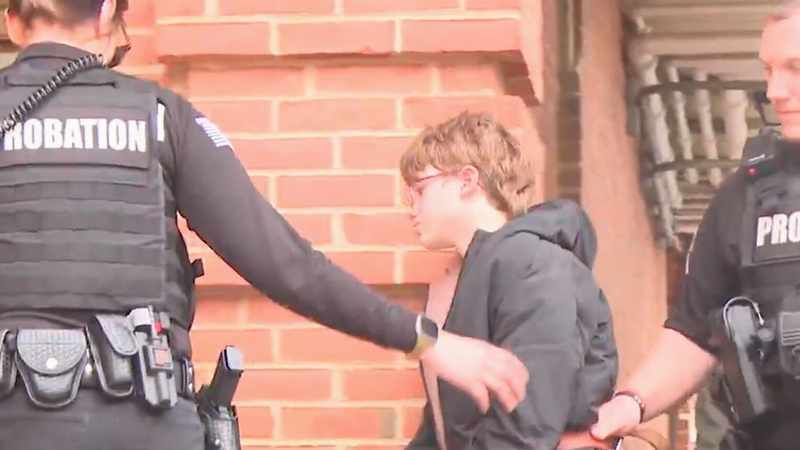 niño acusado como adulto