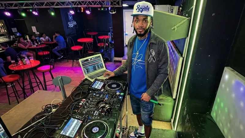 dj